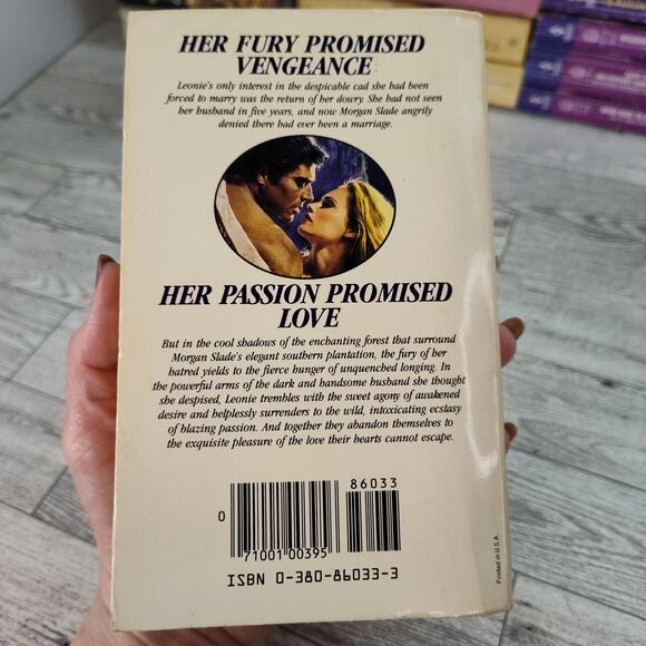 Deceive Not My Heart by Shirlee Busbee 1984 Avon First‎ Print Paperback Romance - Picture 5 of 11